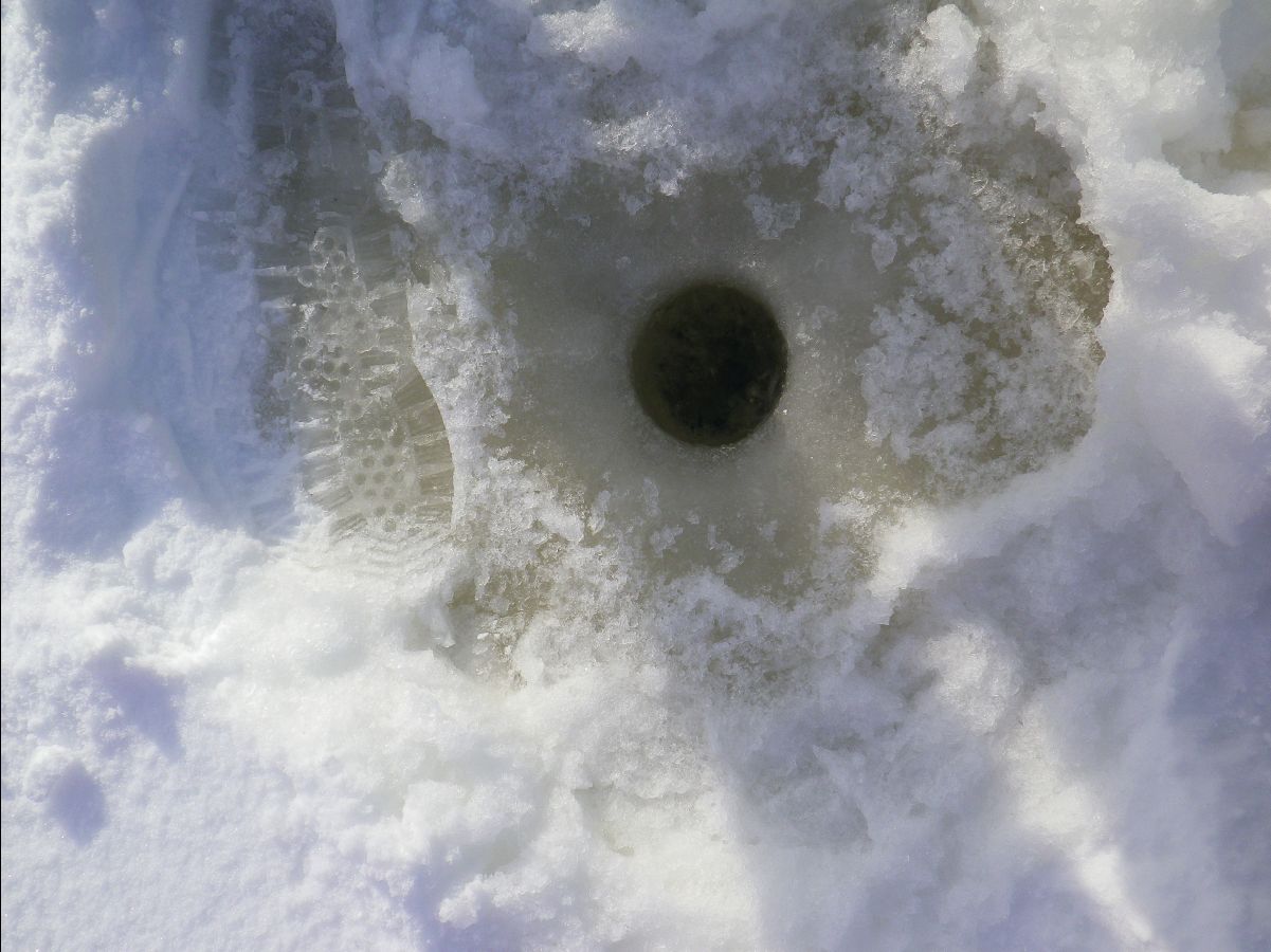 Ice Fishing12